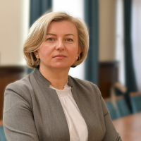 dr Marta Materska-Samek